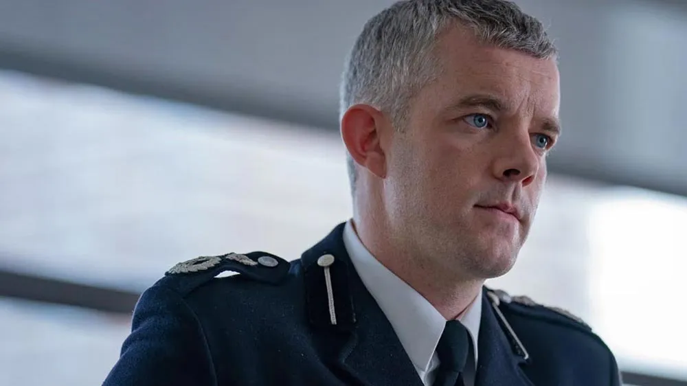 Russell Tovey Talks New Gay Role and the Homophobic Career Advice He Got as a Young Actor