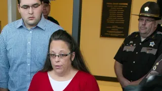 Kim Davis Petitions Supreme Court to Overturn Landmark Same-Sex Marriage Ruling